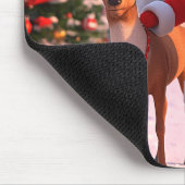 Santa mit Prancer draußen auf einem dicken Feld Mousepad (Ecke)