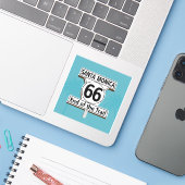 Santa Monica California Aufkleber (Laptop mit iPhone)