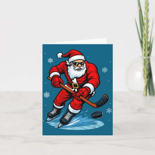 Santa Playing Ice Hockey Xmas Funny Christmas Hock Karte (Vorderseite)