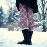Santa Poinsettia Traditionelles rotes blaues Weihn Leggings<br><div class="desc">Dieses lustige und festliche Design besticht durch einen handgezeichneten Weihnachtsmann und eine Poinsettia in klassischem Rot und Blau für das gemütliche,  traditionelle Gefühl mit einem Hauch von Launen. Originelle Kunst von Malissa Melrose.</div>