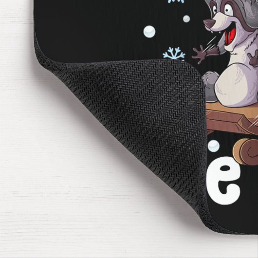 Santa Racoon Trashing Through The Snow Cute Christ Mousepad (Ecke)