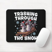 Santa Racoon Trashing Through The Snow Cute Christ Mousepad (Mit Mouse)