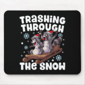 Santa Racoon Trashing Through The Snow Cute Christ Mousepad (Vorne)