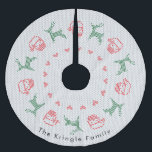 Santa Reindeer Ugly Christmas Sweater Polyester Weihnachtsbaumdecke<br><div class="desc">Machen Sie Ihre Weihnachtszeit unvergesslich mit diesem niedlichen Weihnachtsbaumrock mit dem Thema Ugly Sweater. Zeigt ein gemütliches Strick-Pullover-Muster und farbenfrohe Elemente. Sie können dieses Design personalisieren, indem Sie auf "Diese Vorlage personalisieren" klicken oder wenn Sie den Schriftart ändern, die Farben ändern oder die Designelemente anders anordnen möchten, klicken Sie auf...</div>