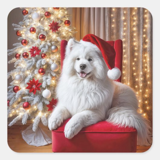 Santa Samoyed Hund auf einem roten Stuhl Quadratischer Aufkleber (Vorderseite)