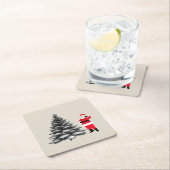 Santa standing near pine tree rechteckiger pappuntersetzer (Vor Ort)