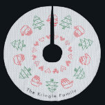 Santa Ugly Christmas Sweater Polyester Weihnachtsbaumdecke<br><div class="desc">Machen Sie Ihren Urlaub unvergesslich mit diesem niedlichen Weihnachtsbaum Ugly Sweater themed Tree Rock. Zeigt ein gemütliches Strick-Pullover-Muster und farbenfrohe Elemente. Sie können dieses Design personalisieren, indem Sie auf "Diese Vorlage personalisieren" klicken oder wenn Sie den Schriftart ändern, die Farben ändern oder die Designelemente anders anordnen möchten, klicken Sie auf...</div>