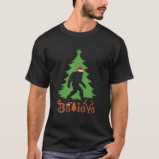 Santaquatch Glaube Bigfoot Weihnachtsfeier Weihnac T-Shirt (Vorderseite)