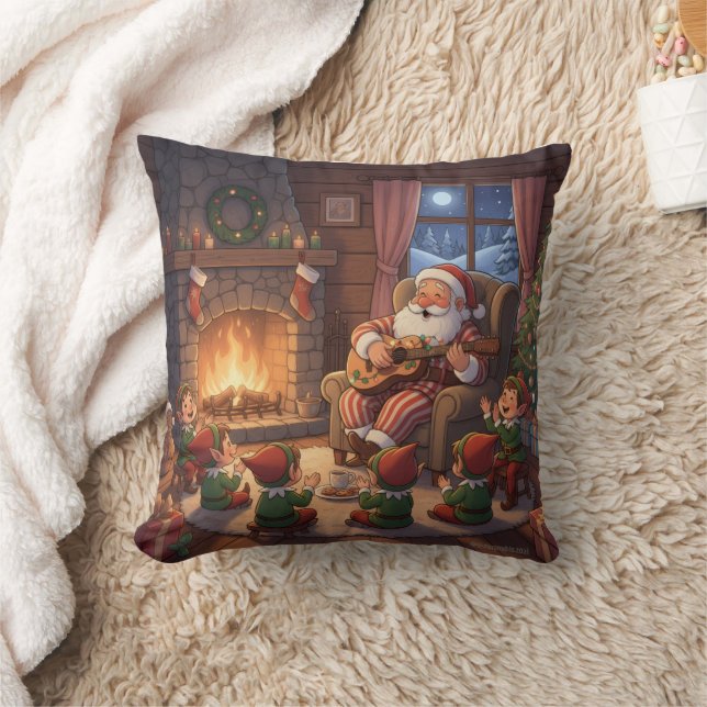 Santa's Christmas Eve Serenade: Cozy Fireplace Kissen (Decke)