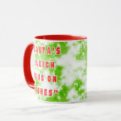 Santas Schlitten läuft auf Wünsche Tasse (Vorderseite Links)