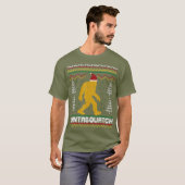 Santasquatch Bigfoot Ugly Christmas Sweater T-Shirt (Vorne ganz)