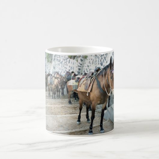 Santorini Esel auf den Schritten in Fira Kaffeetasse (Mittel)