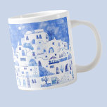Santorini Griechenland Wassercolor Jumbo-Tasse<br><div class="desc">Aquarellblau-weiße Stadtmalerei,  die auf der Stadt Oia auf der schönen griechischen Insel Santorini basiert. Originelle Kunst von Nic Squirrell.</div>
