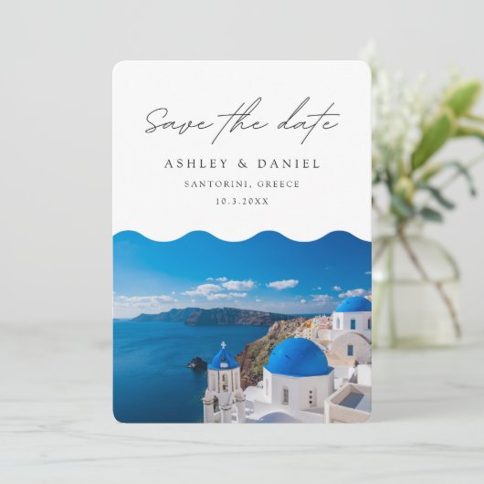 Santorini Wedding Griechenland Save the Date Einladung (Stehend Vorderseite)