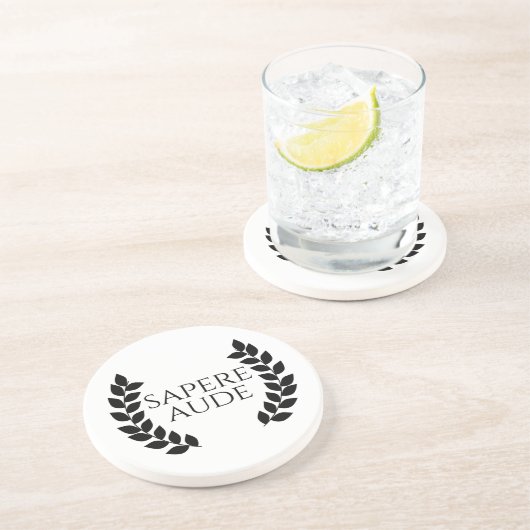 Sapere Aude Getränkeuntersetzer (Seite)