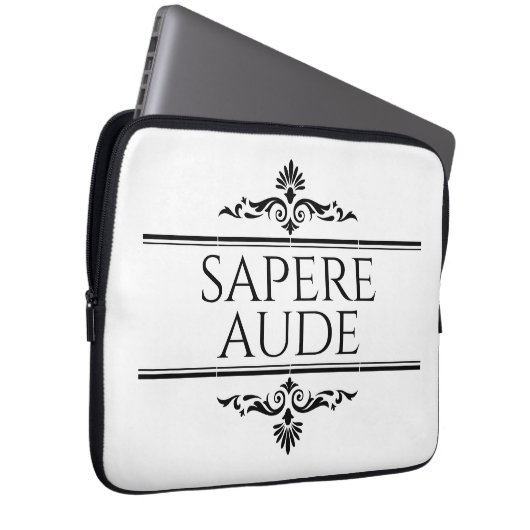 Sapere Aude Laptopschutzhülle (Vorne Rechts)