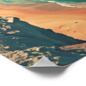 Saphire Glows Sea & Sandy Brown Mountains Poste Poster (Ecke)