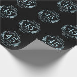 Sapphire Traditionelles 45. Hochzeitstag Geschenkpapier<br><div class="desc">Ein Design zum Feiern von 45 Jahren Ehe. Dieses Design hat ein blaues (traditionelles), farbiges Lorbeerdesign auf einem schwarzen Hintergrund. Sapphire ist das traditionelle Geschenk für diesen Anlass. Der Text lautet Saphire 25 Jahre Jubiläum. Ein romantisches Design, um Ihr 25. Jahr der Ehe zu feiern. Wenn Sie Hilfe bei der...</div>