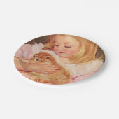 Sara Holding a Cat (von Mary Cassatt) Pappteller (Schrägansicht)