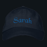 Sarah Personalisiert Name bestickte Baseballkappe<br><div class="desc">Sarah Name auf individualisierbaren bestickten Baseball-Cap / Baseball-Hut in blau,  von 369MyName. Unsere personalisierten Produkte sind so konzipiert,  dass Sie den Text leicht ändern können. Geben Sie einfach Ihren Namen oder Text ein. (Verwenden Sie das Entwurfstool,  wenn Sie die Textgröße,  Farbe oder den Stil ändern möchten.)</div>