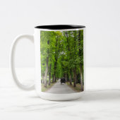 Sarajevo Tasse-Große Geschenkidee für alle Zweifarbige Tasse (Links)