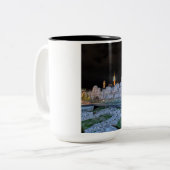 Sarajevo Tasse-Große Geschenkidee für alle Zweifarbige Tasse (Vorderseite Links)