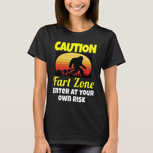 Sarcastic  Humor Caution Fart Zone Enter At Your O T-Shirt (Vorderseite)