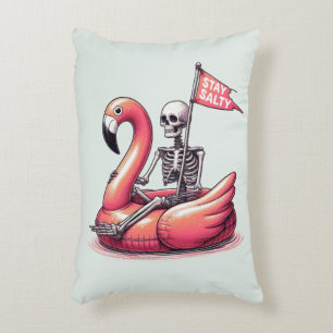 Sarcastic Skeleton über Flamingo - Bleibe Salty Dekokissen