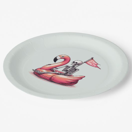 Sarcastic Skeleton über Flamingo - Bleibe Salty Pappteller (Schrägansicht)