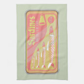 Sardinen in Retro-Poster-Stil Geschirrtuch (Vertikal)