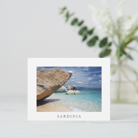 Sardinien-Strand mit großer Felsenweißpostkarte Postkarte (Stehend Vorderseite)