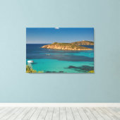 Sardiniens blaues Meer & Himmel mit Booten und Kli Leinwanddruck (Insitu (Holzboden))