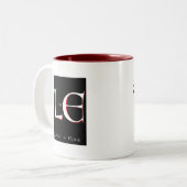 Sarfortnim Uni 3, schwarze Tasse (Vorderseite Links)