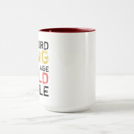 sarkastisch lustig ist es seltsam, im gleichen Alt Tasse (Zentrum)