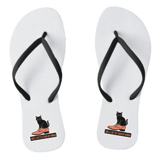 Sarkastischer Linolschnitt-Katzen-in-Schuh-Meme Badesandalen