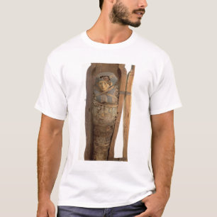 Sarkophag und mummified Körper von Psametik I T-Shirt