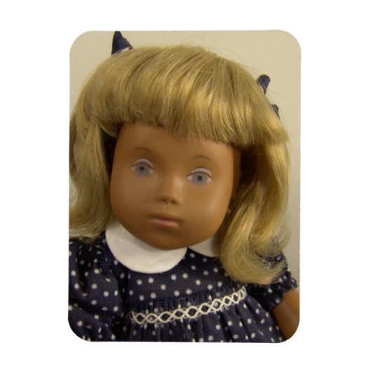 Sasha Puppe / Sasha Doll Premium Flexi Magnet (Vertikal)