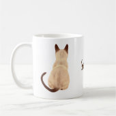 Sasha siamesische Katze, die hintere Kaffeetasse (Links)