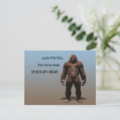 SASKATCH BIGFOOT GANZ - GRUNDANSICHT - NAMEN POSTKARTE (Stehend Vorderseite)