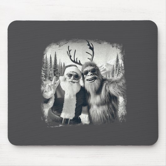 Sasquatch 67 Weihnachtsbaum Lustiger Weihnachtsman Mousepad (Vorne)
