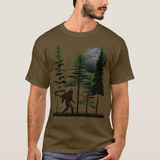 Sasquatch Bigfoot Hiding In Forest Perfect Giftbig T-Shirt
