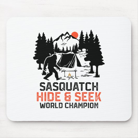 Sasquatch Camping Outdoor Wald Lustiger Sasquatch Mousepad (Vorne)