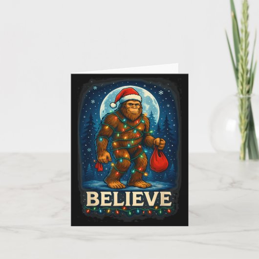 Sasquatch Christmas Lights Holiday Believe Karte (Vorderseite)