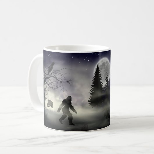 Sasquatch Forest - Raven and Bigfoot Kaffeetasse (Vorderseite Links)