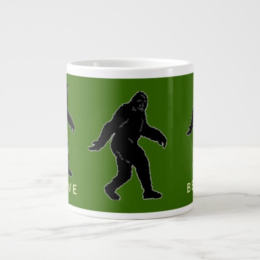 Sasquatch glauben grüner riesiger Tasse (Vorderseite)