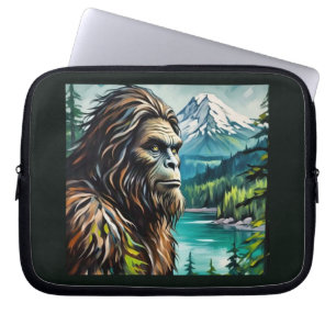 Sasquatch in den Bergen Laptopschutzhülle