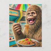 Sasquatch isst Spaghetti Postkarte (Vorderseite)