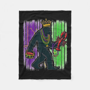Sasquatch Mardi Gras Bigfoot Funny Men Kids Carniv Fleecedecke