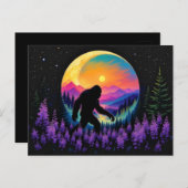 Sasquatch Rainbow Mountain Moon Wall Clock Postkarte (Vorne/Hinten)