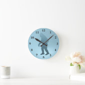 Sasquatch Runde Wanduhr (Zuhause)